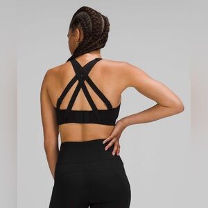 Lululemon Energy Bra *High Support, B–DDD Cups
Black size 38 D